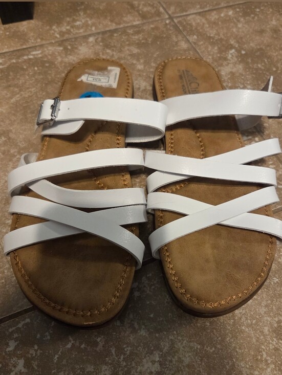 White Mountain Shoes - WHITE MOUNTAIN Cliff Women's White Fenix Strappy Slip-On Comfort Sandal Sz 10